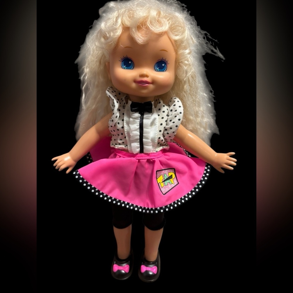 Vintage 1990 Mattel Tapsie Doll Tap Dancing Doll